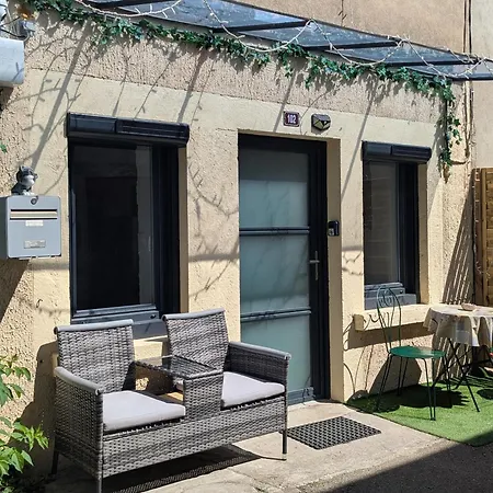 Le Nid Des Voyageurs, Maison De Vacances Familiale Leyment Exterior photo